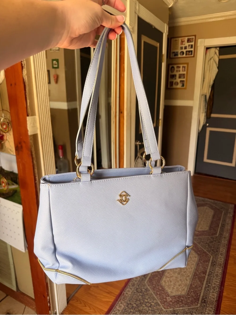 Glass Ladder & Co Classic Women's Handbag in Light Blue Elegant Everyday Bag